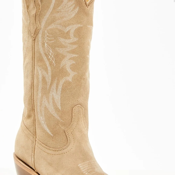 Idyllwind Women's Charmed Life Brown Western Boots In Tan Suede With Round Toe - Picture 3 of 5
